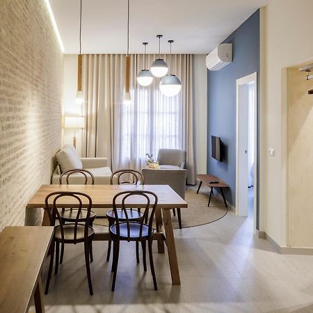 Terra Triana Apartments Sevilla Eksteriør billede